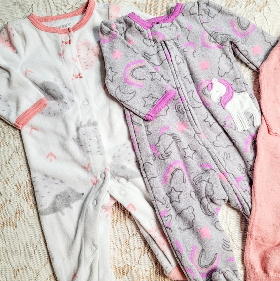 Newborn long bodysuit bundle - Picture 3 of 3